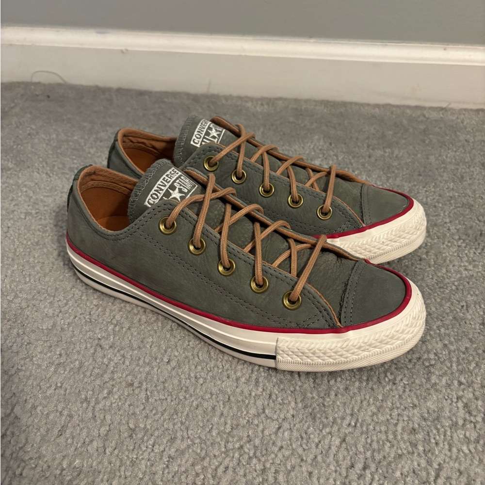 Converse Low Top Leather Sneakers